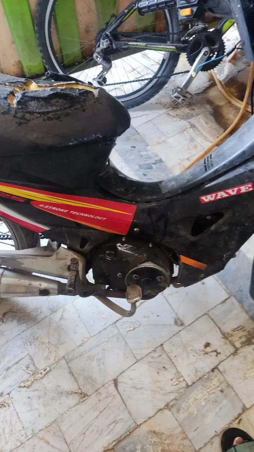 ویو رادیسون 125|موتورسیکلت|سنگدوین, |دیوار