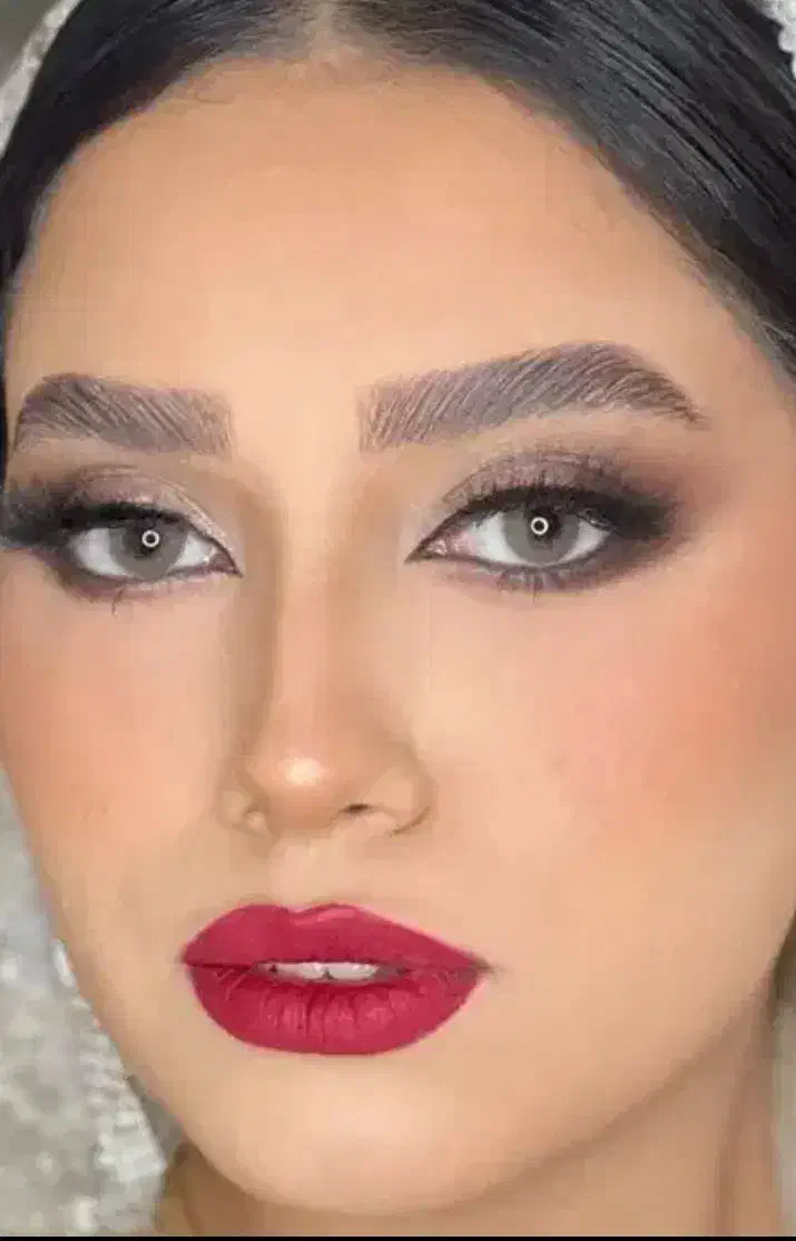 میکاپ|خدمات آرایشگری و زیبایی|سنندج, |دیوار