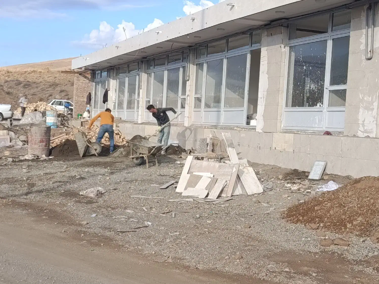 کاشی کاری وسیمان کاری|خدمات پیشه و مهارت|یامچی, |دیوار