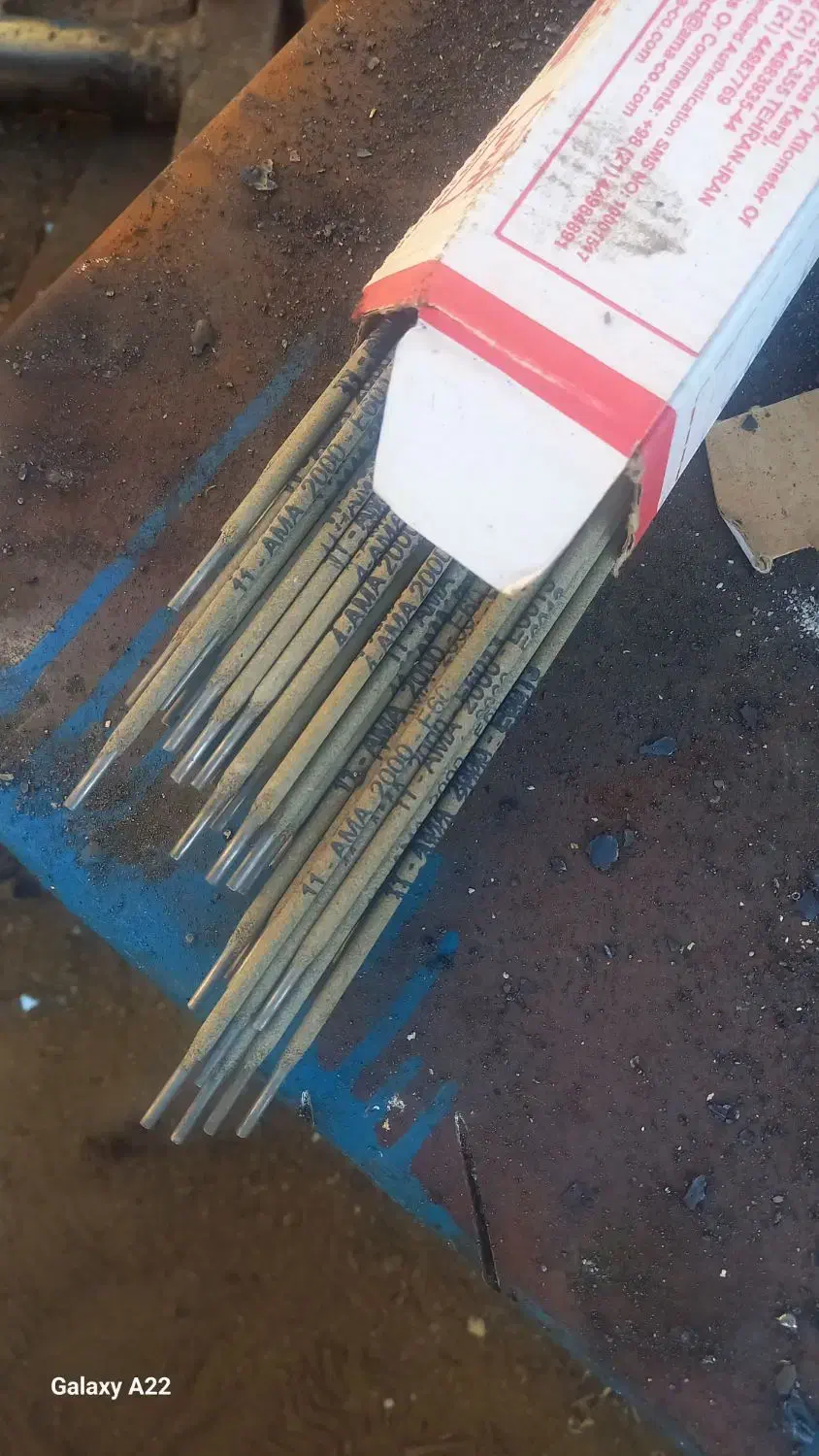 به یک جوشکار نیازمندیم|استخدام صنعتی، فنی، مهندسی|بناب, |دیوار