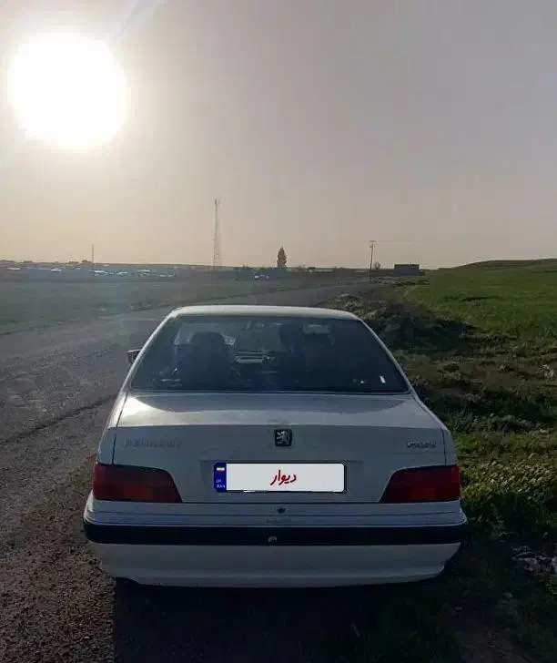 پژو پارسTU5سفیدرنگ بدون  خط و خش|خودرو سواری و وانت|قروه, |دیوار