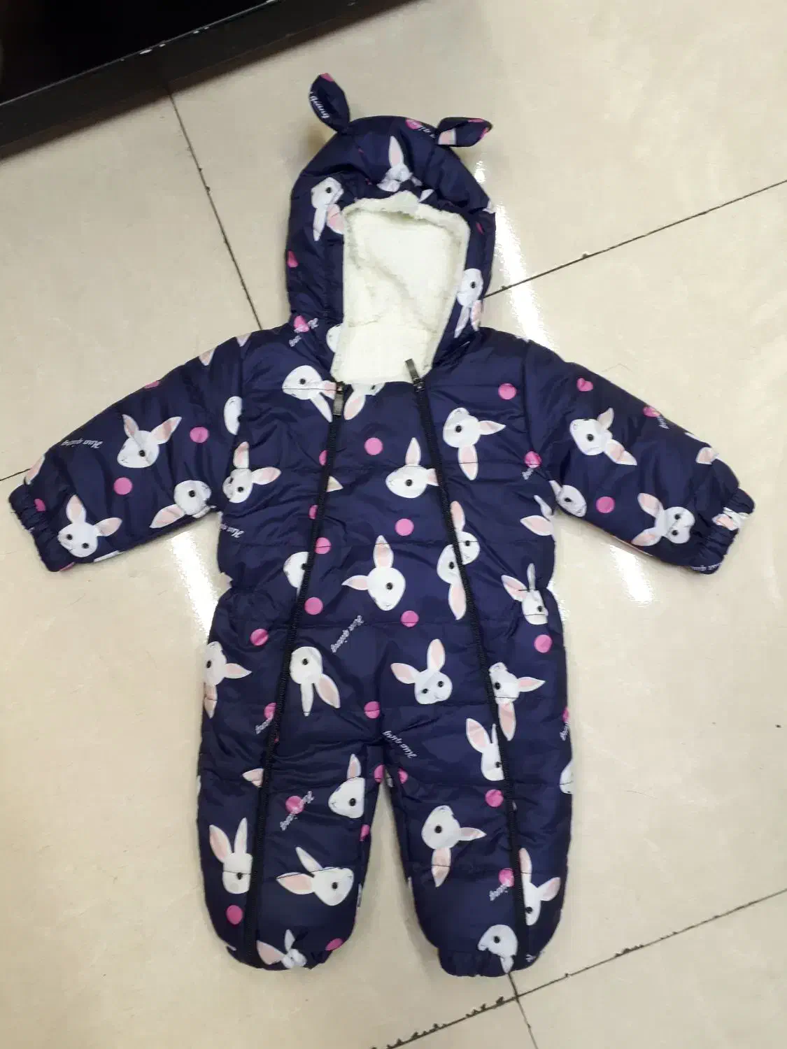 کاپشن ال سی وایکیکی|کفش و لباس بچه|تهران, فلسطین (میدان انقلاب)|دیوار