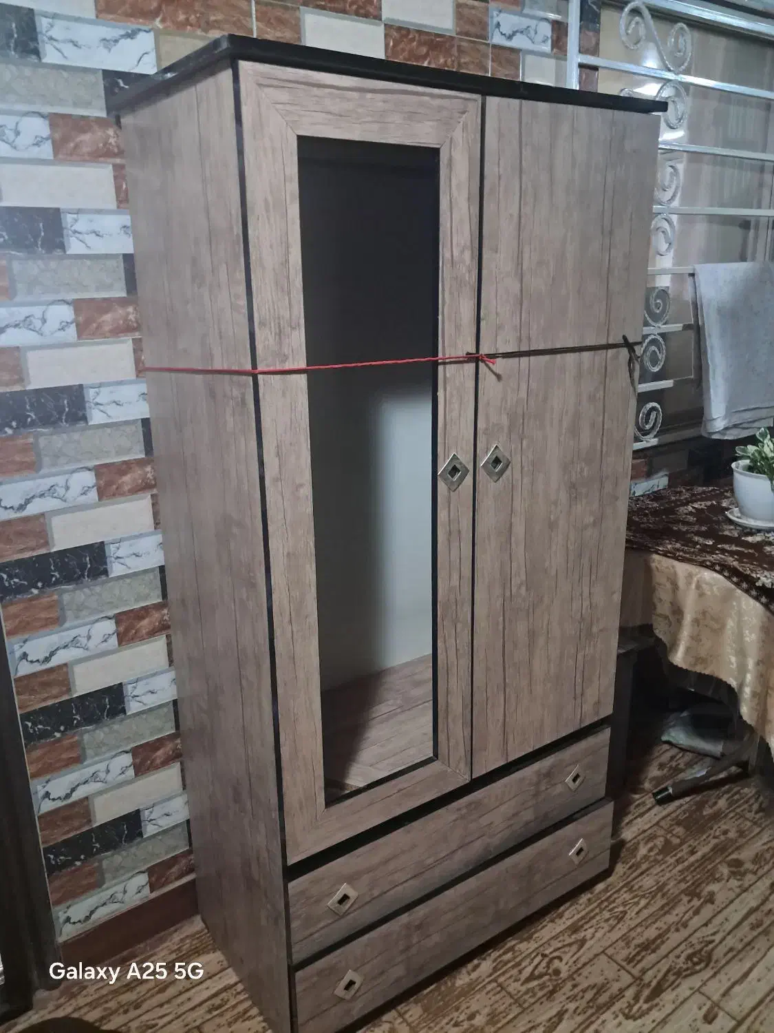 آویز لباس کشو دار|جاکفشی، کمد، دراور|عباس‌آباد, |دیوار