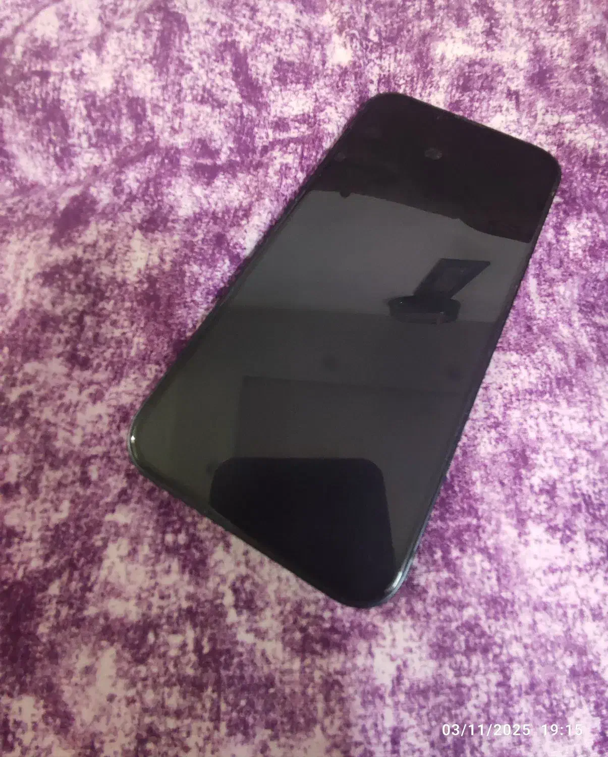 ایفون 13نرمال|موبایل|اندیشه, اندیشه فاز ۳|دیوار