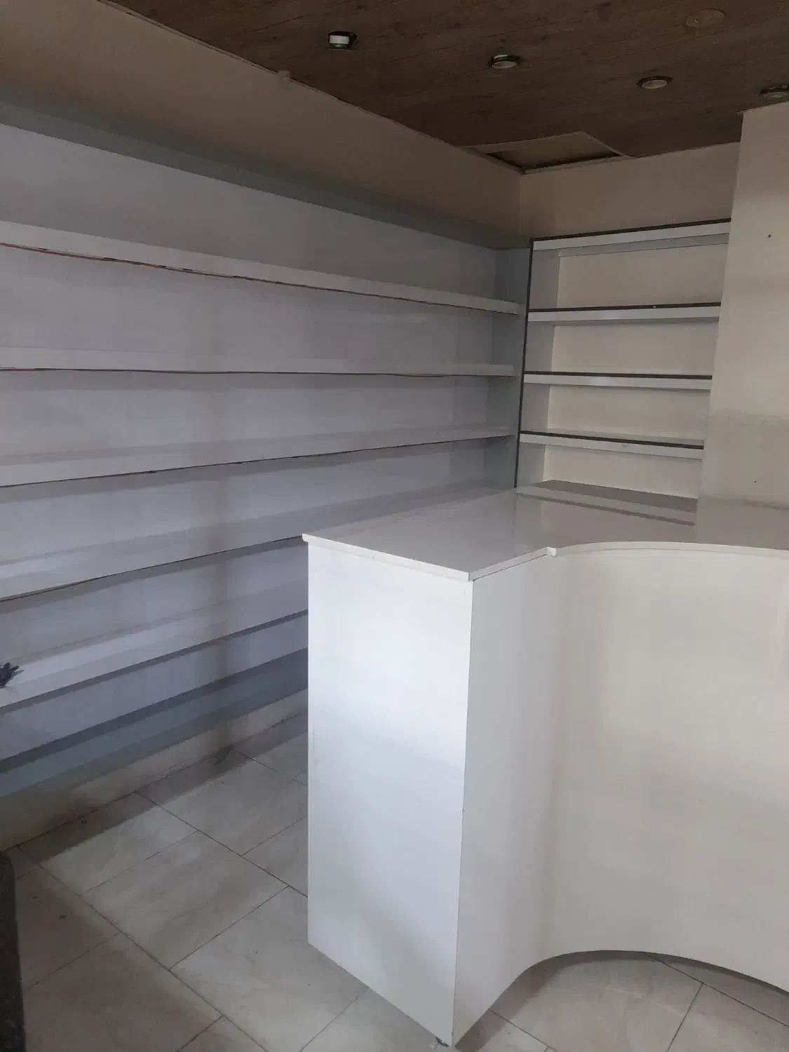 اجاره مغازه ۱۵ متری|اجارهٔ مغازه و غرفه|یاسوج, |دیوار