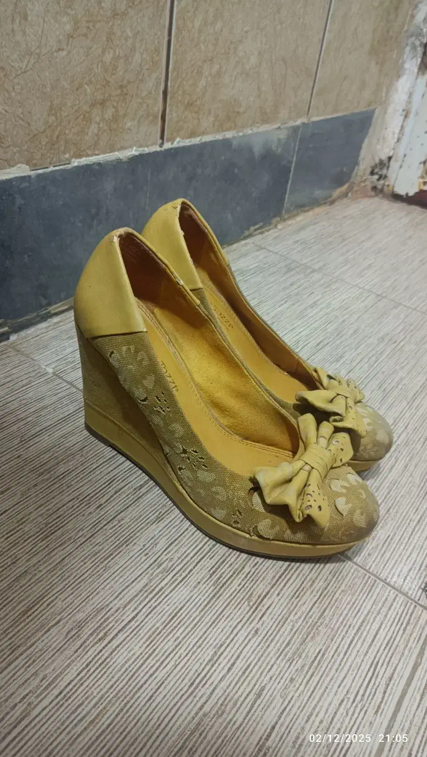 یه دست کفش مجلسی|کیف، کفش، کمربند|سقز, |دیوار