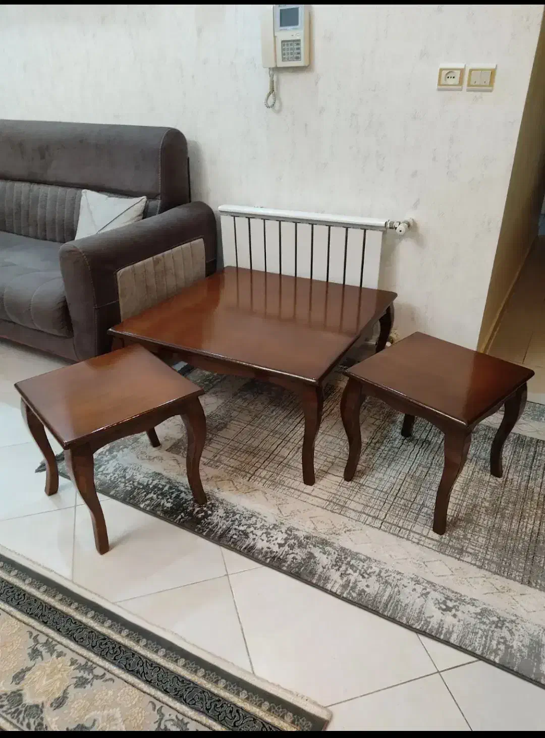 لوستر و جلو مبلی و میز عسلی ست ۳ تیکه تمام چوب|لوستر و چراغ آویز|فردیس, نسترن غربی|دیوار