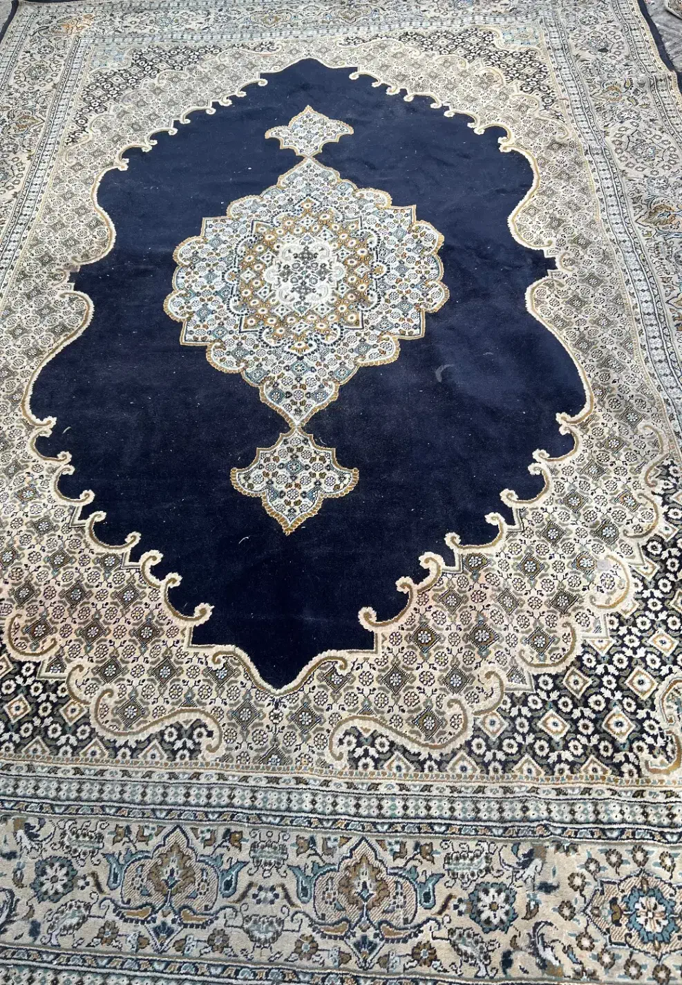 فرش ماشینی ۹ متری|فرش|تهران, سنگلج (شاپور)|دیوار