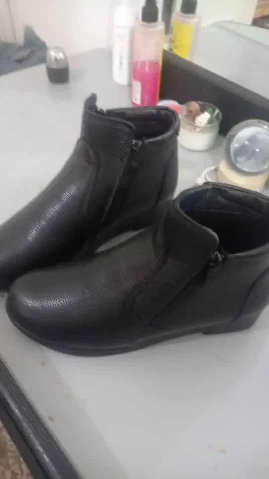 یک جفت نیم بوت زنانه نو نوسایز ۴۲|کیف، کفش، کمربند|اهواز, بهارستان|دیوار