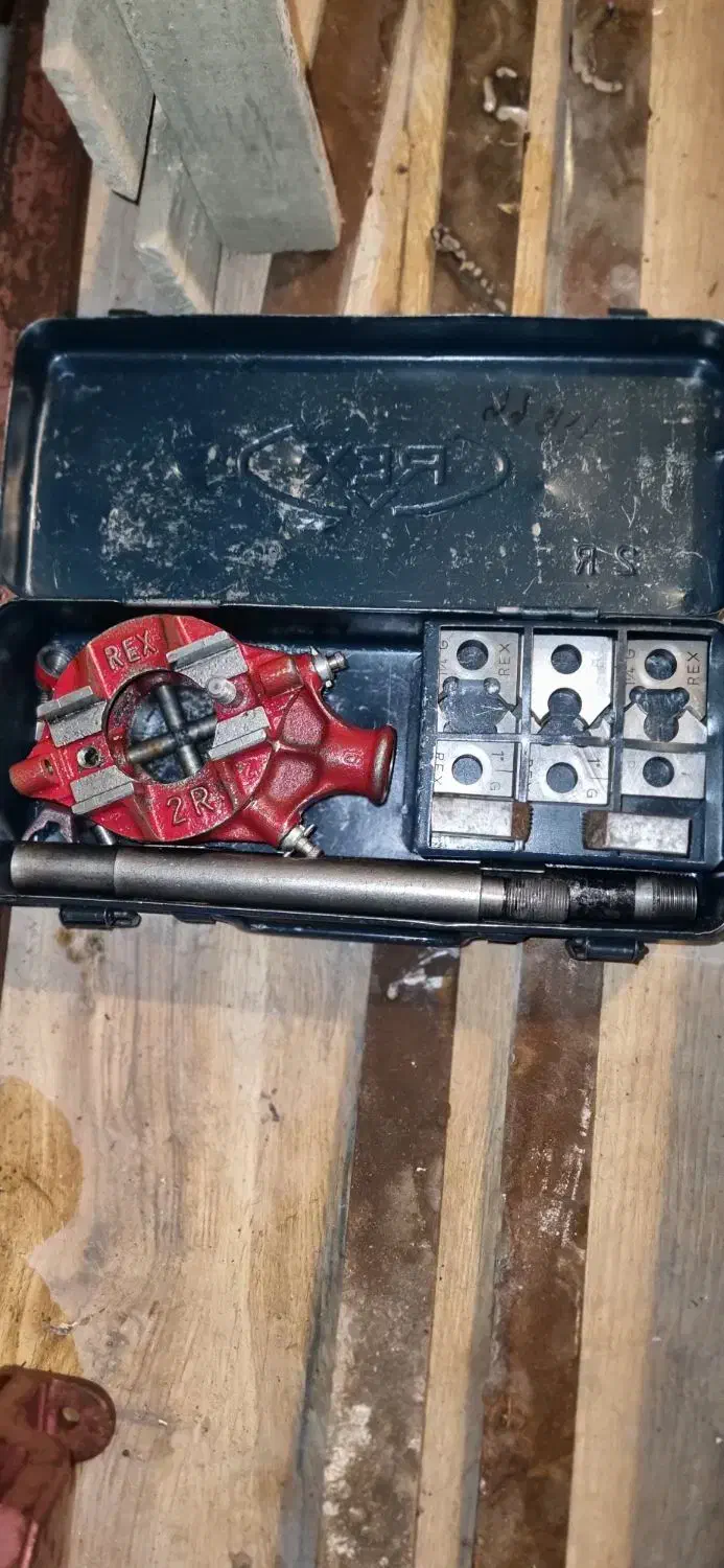 ابزاربرش و دایس قدیمی اصل|ابزارآلات|بهبهان, |دیوار