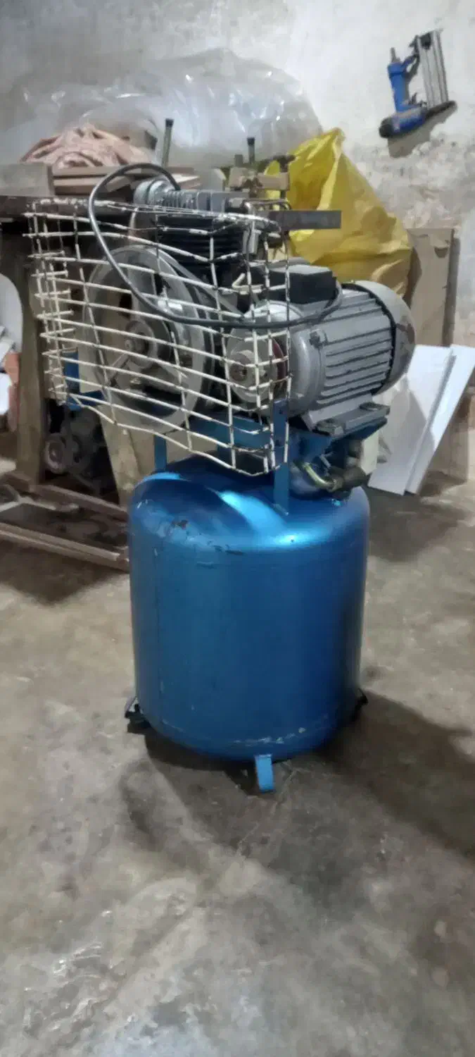 پمپ باد|ماشینآلات صنعتی|لاهیجان, انقلاب|دیوار