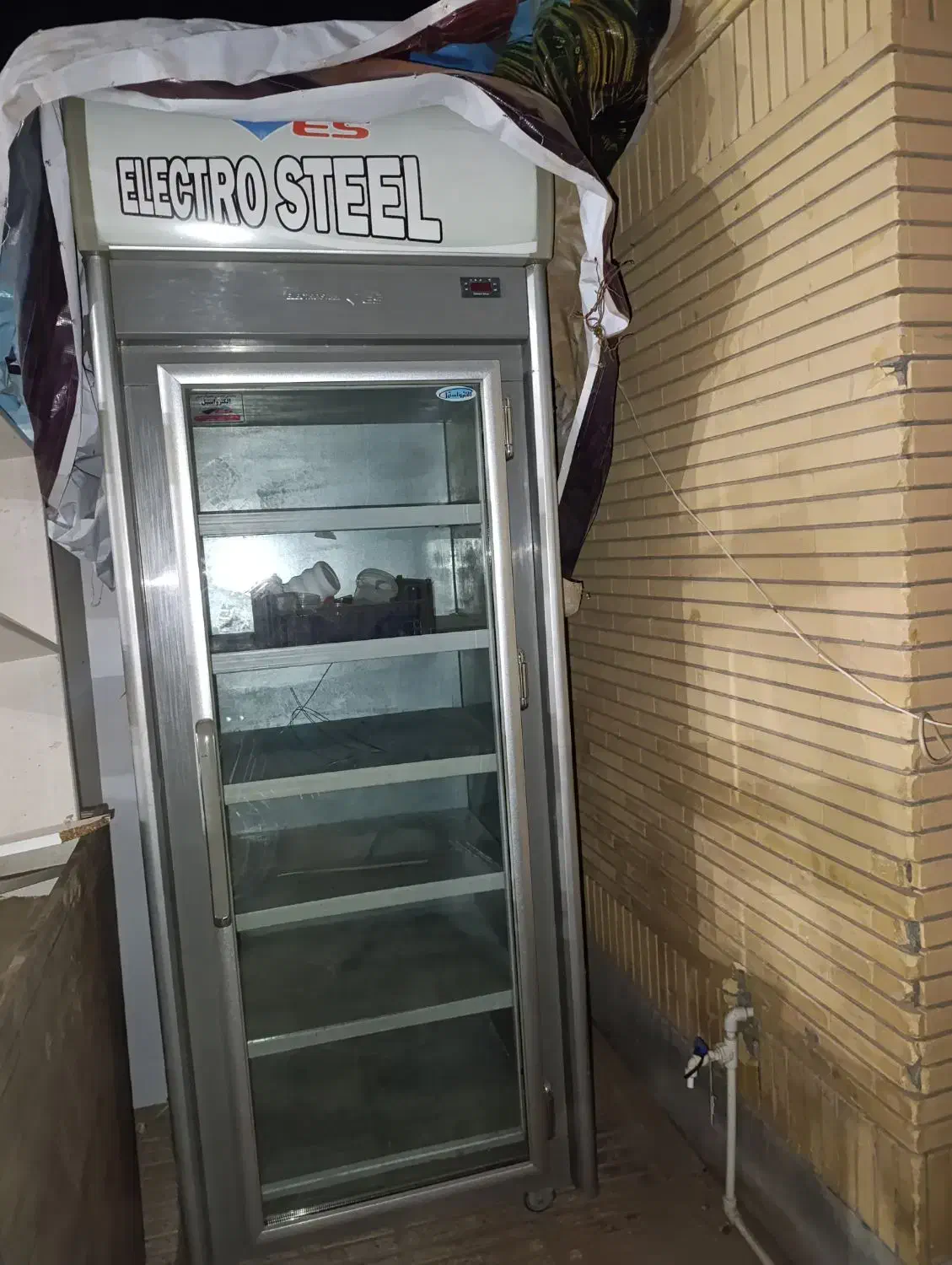 یخچال فریزر و در حد نو بسیار تمیز|یخچال و فریزر|سبزوار, باهنر|دیوار