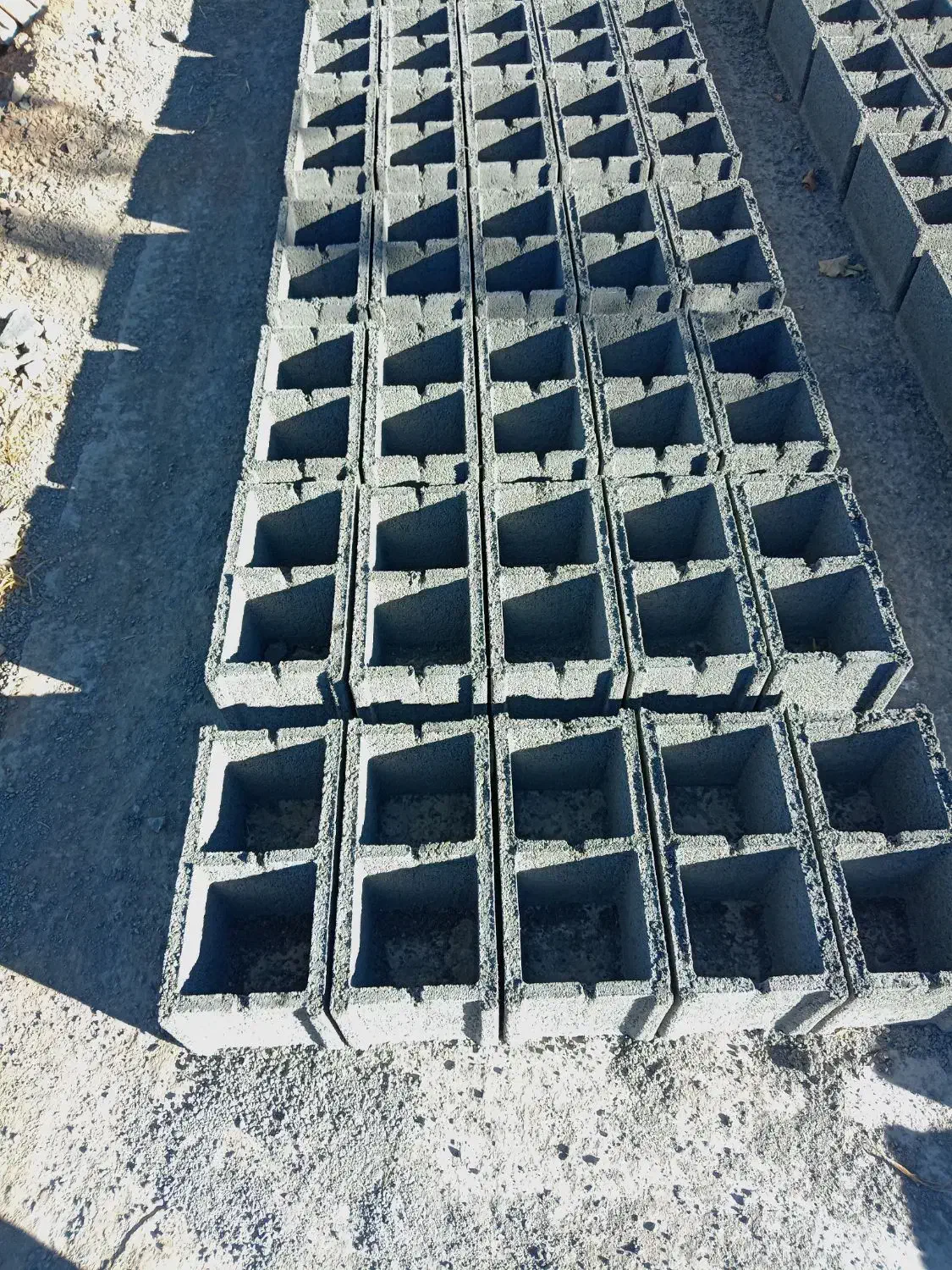 کارگاه بلوک زنی توکلی|مصالح و تجهیزات ساختمان|شهرضا, |دیوار