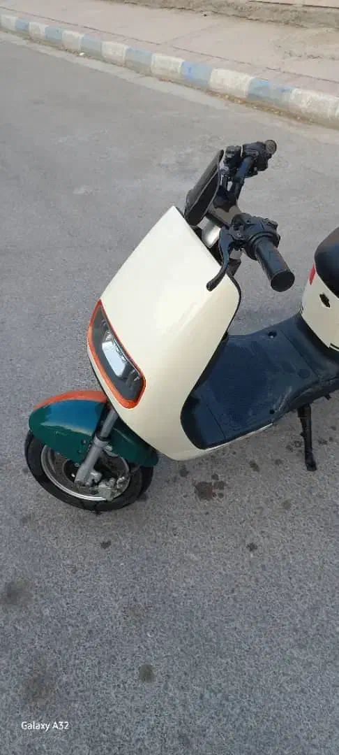 موتور برقی اصلی خارجی|موتورسیکلت|بندرعباس, |دیوار