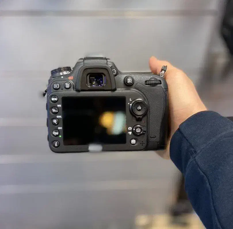 دوربین DSLR نیکون D7100|دوربین عکاسی و فیلم‌برداری|قدس, شهر‌قدس|دیوار