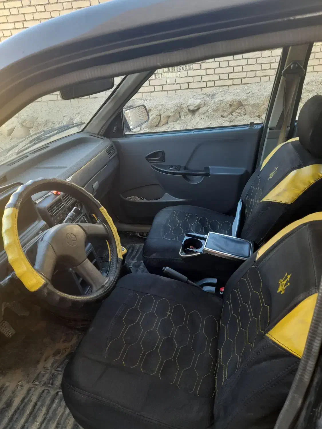 پراید مدل ۸۵ مشکی. قیمت ۲۰۰ میلیون|خودرو سواری و وانت|داران, |دیوار