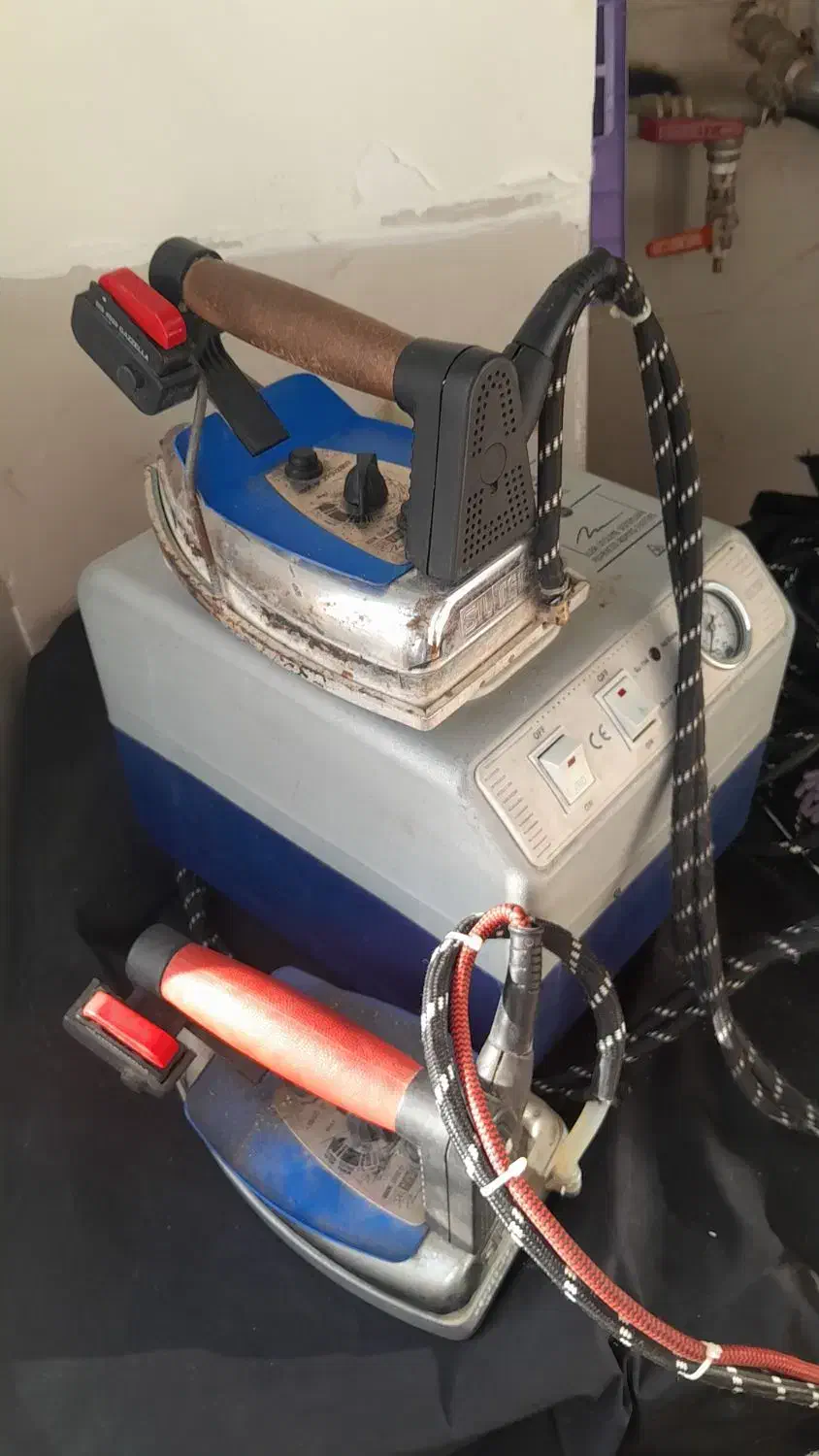 دیگ بخار اتو و مکش قایقی .ژانومه|چرخ خیاطی و ریسندگی|شاهدشهر, |دیوار