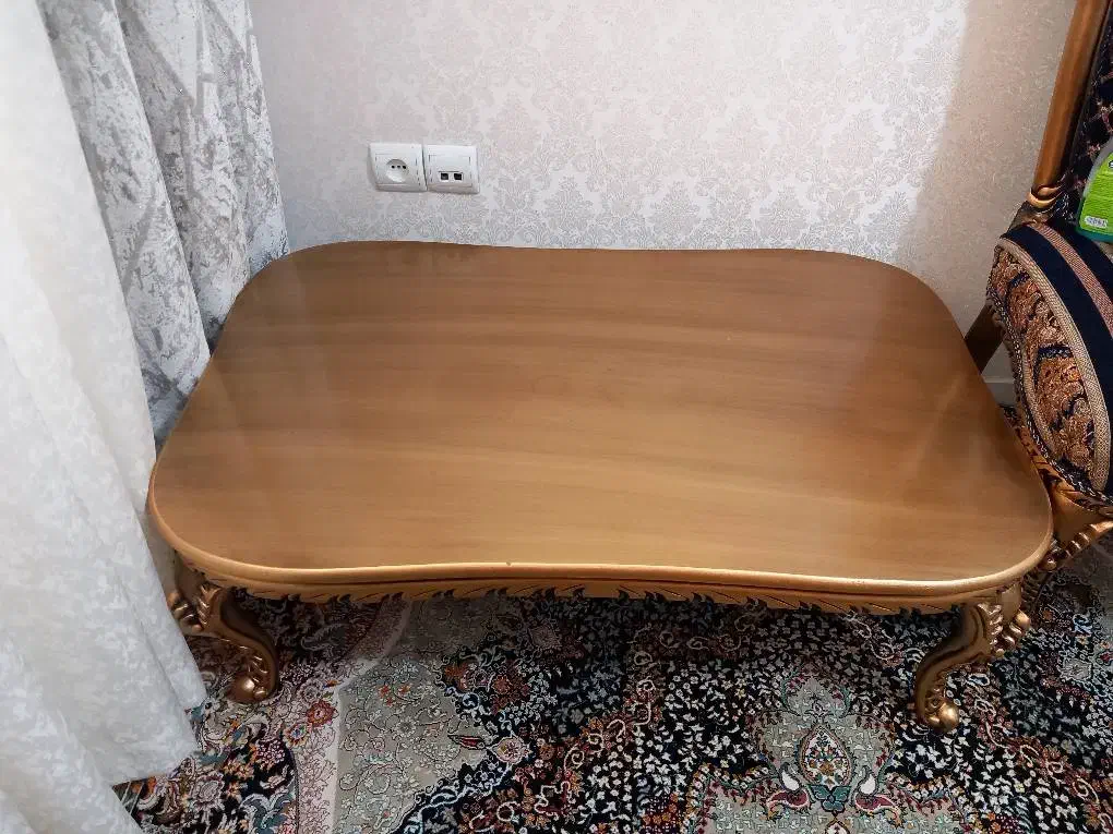 جلومبلی و عسلی چوبی منبت کاری شده|مبلمان خانگی و میز عسلی|اسلامشهر, شهرک قائمیه|دیوار