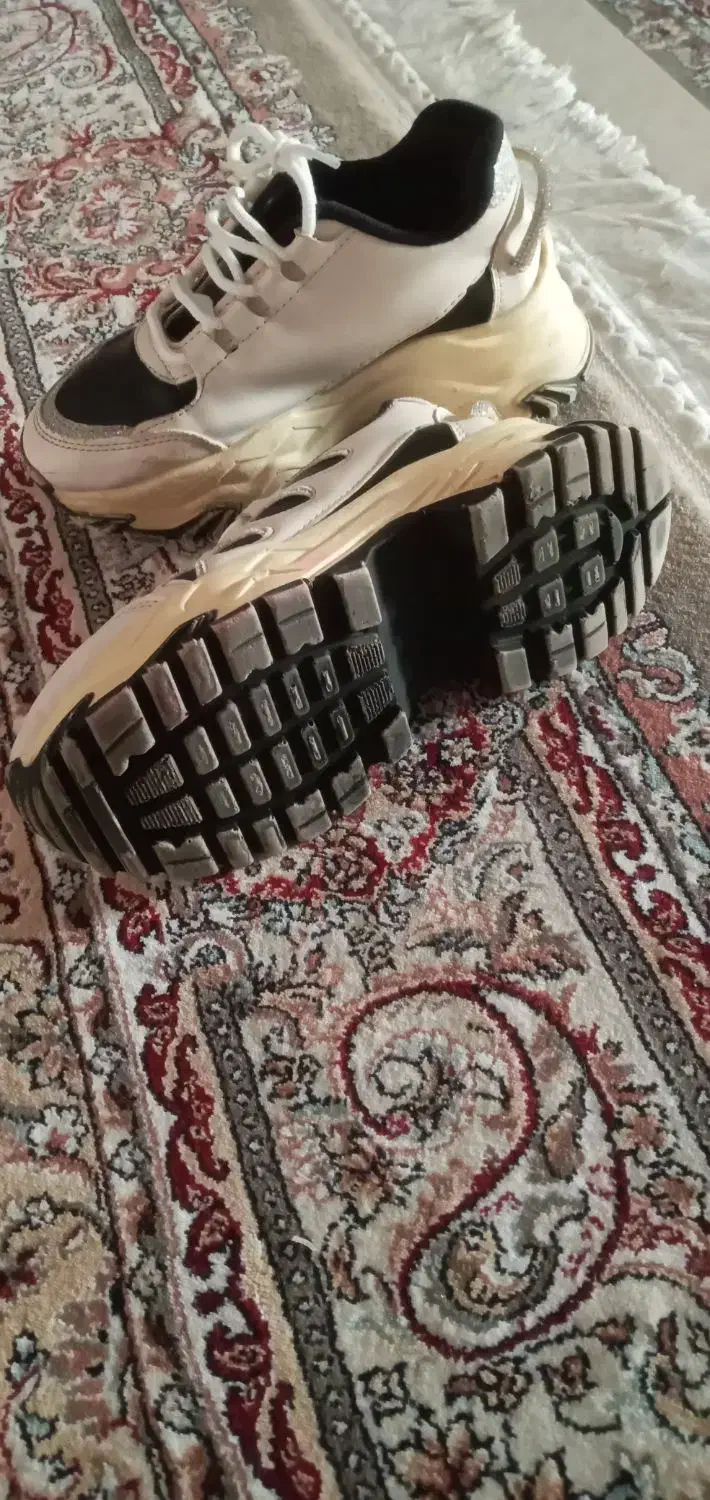 فروش کفش اسپرت درحدنو|کفش و لباس بچه|جوانرود, |دیوار