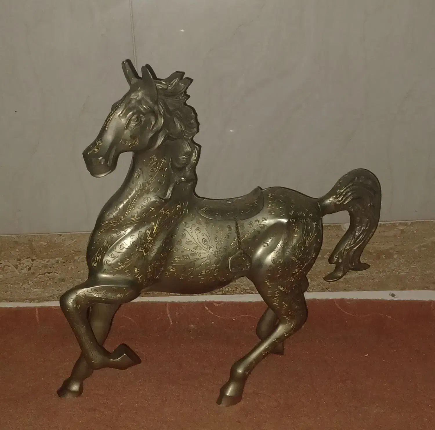 مجسمه|مجسمه، تندیس، ماکت|بهارستان, |دیوار