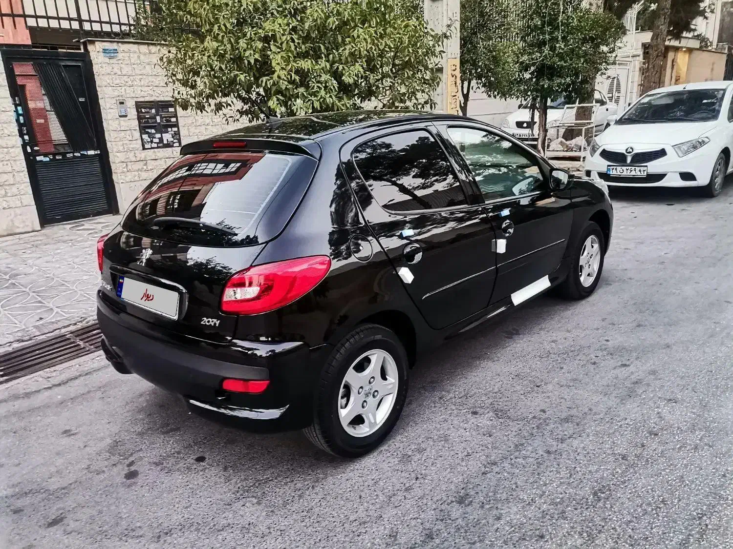 207 اتوماتیک پانوراما 1403 مشکی آبنوس|خودرو سواری و وانت|شیراز, اصلاحنژاد|دیوار