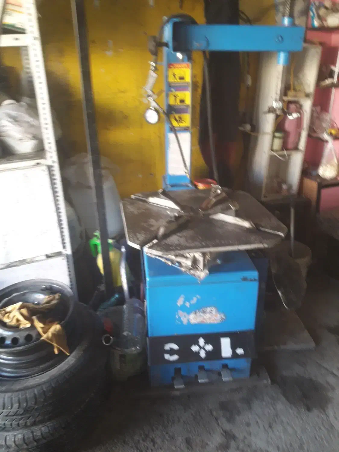 لاستیک درآر و رینگ پراید و پیکان|ابزارآلات|محمدشهر, شهرک پیام (مهرالبرز)|دیوار