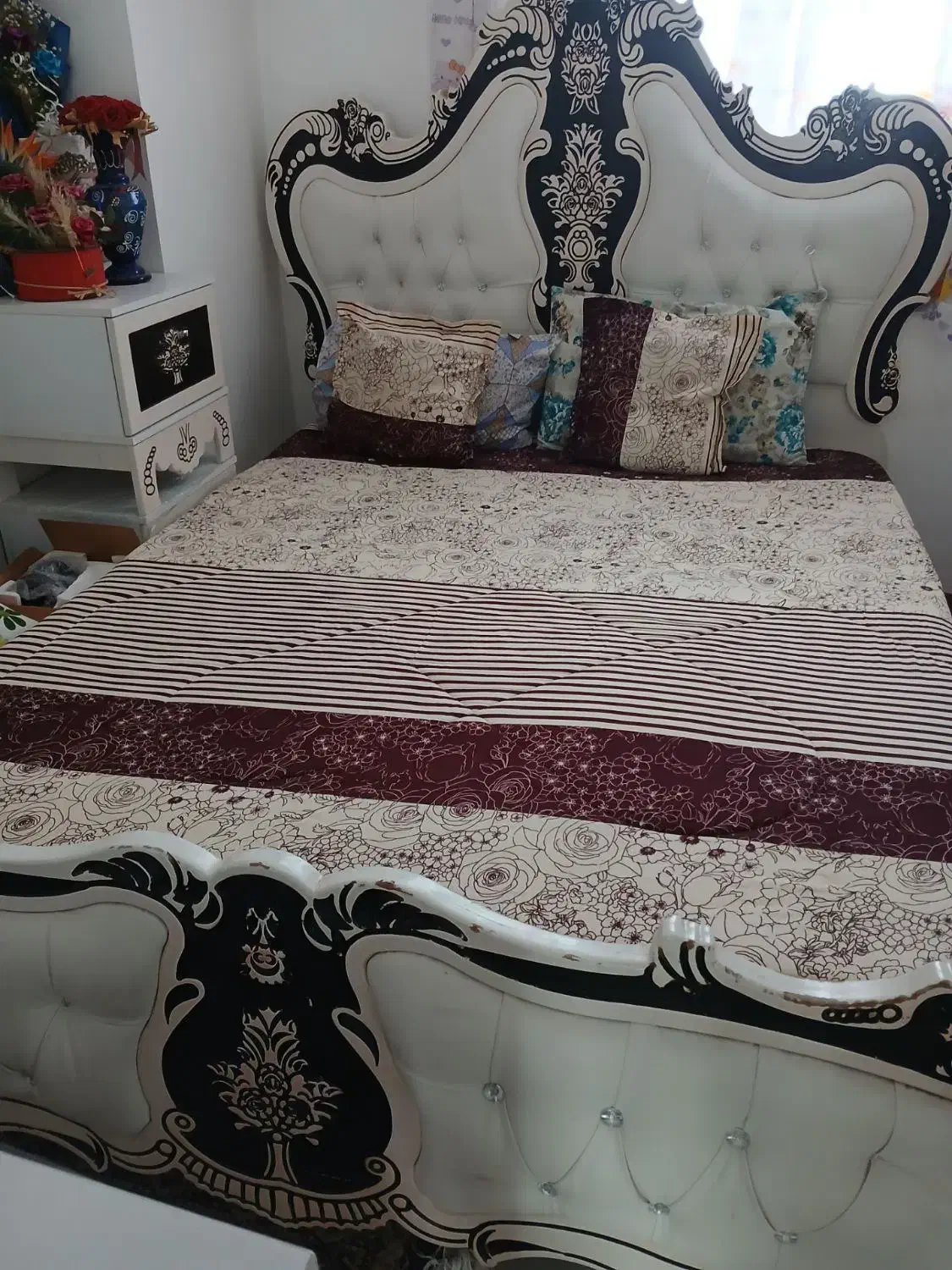 تخت 2 نفره کاملا نو همراه با تشک|تخت و سرویس خواب|قزوین, |دیوار