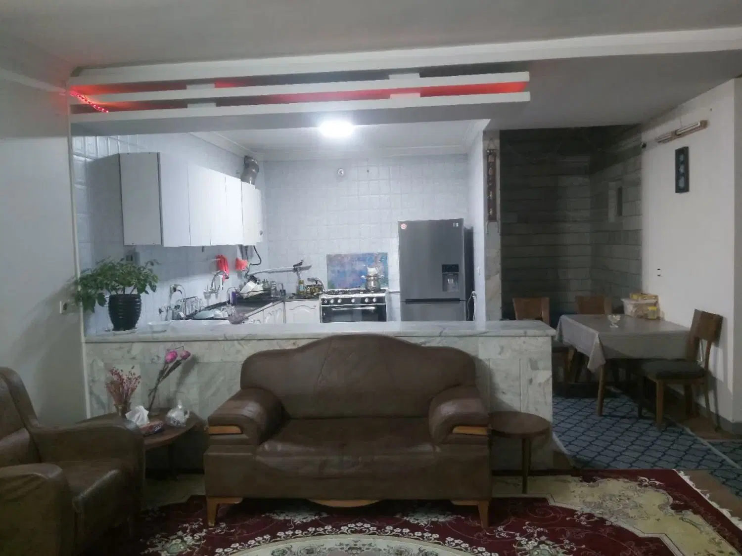 فروش منزل ۳ طبقه ویلایی - View 3