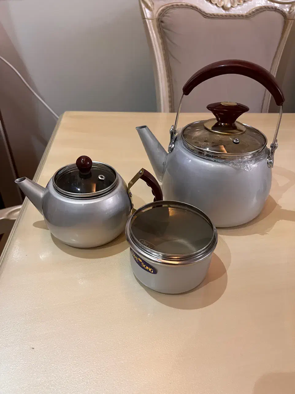 کتری و قوری|قوری، کتری، قهوه‌ساز دستی|کرج, شاهین‌ویلا|دیوار