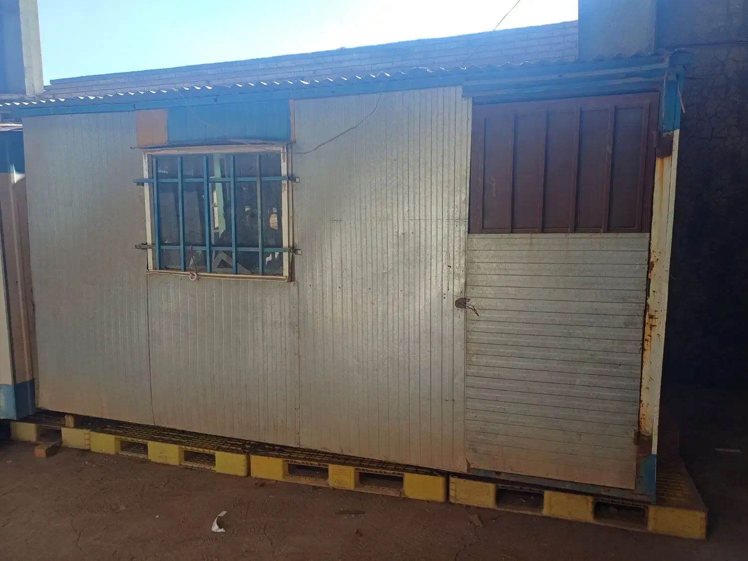 فروش یک عدد کانکس دسته دوم|مصالح و تجهیزات ساختمان|کرمان, |دیوار