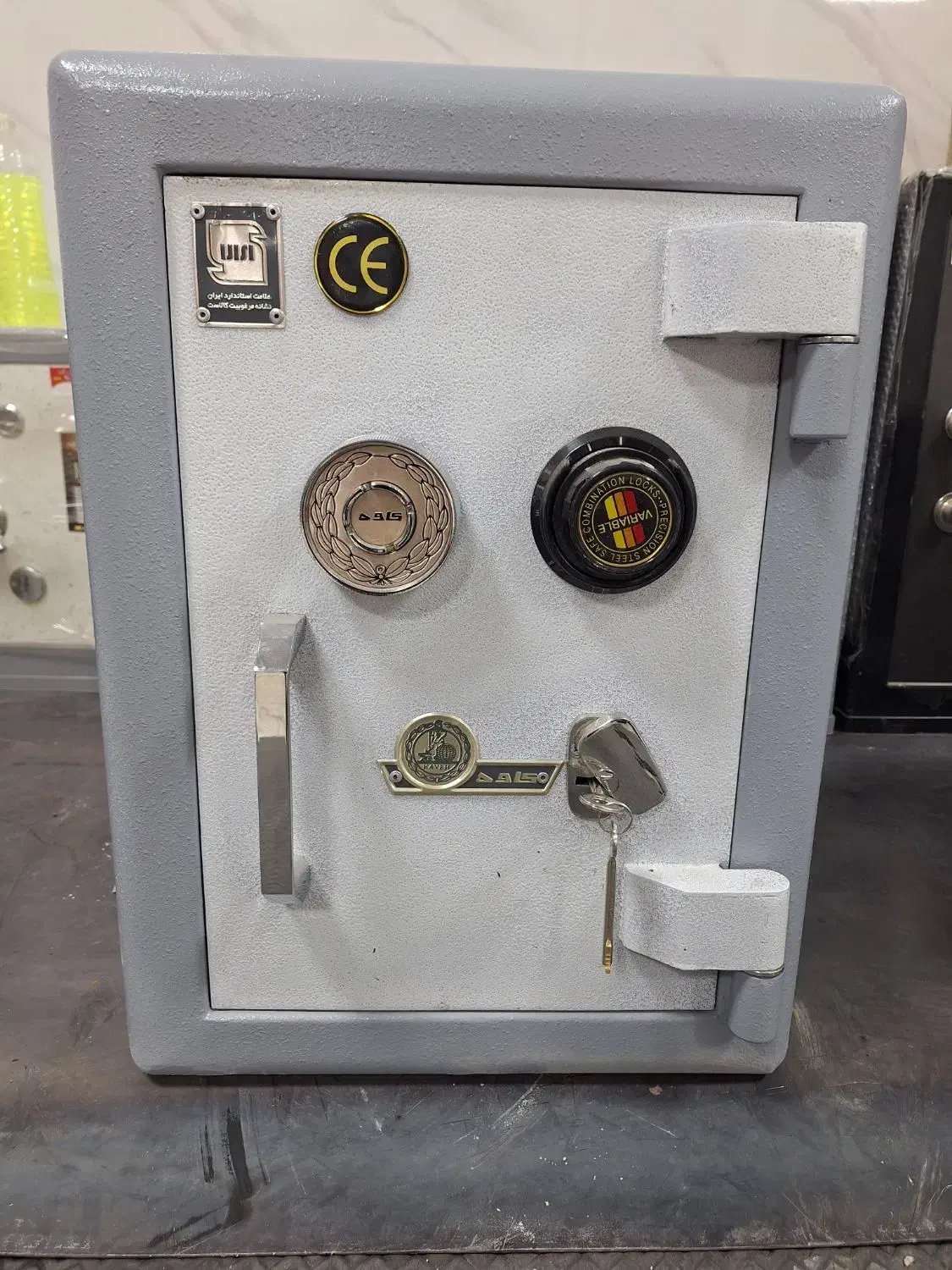 گاوصندوق خانگی اصل و تجاری کاوه در کل ایران|ابزارآلات|شهرکرد, |دیوار