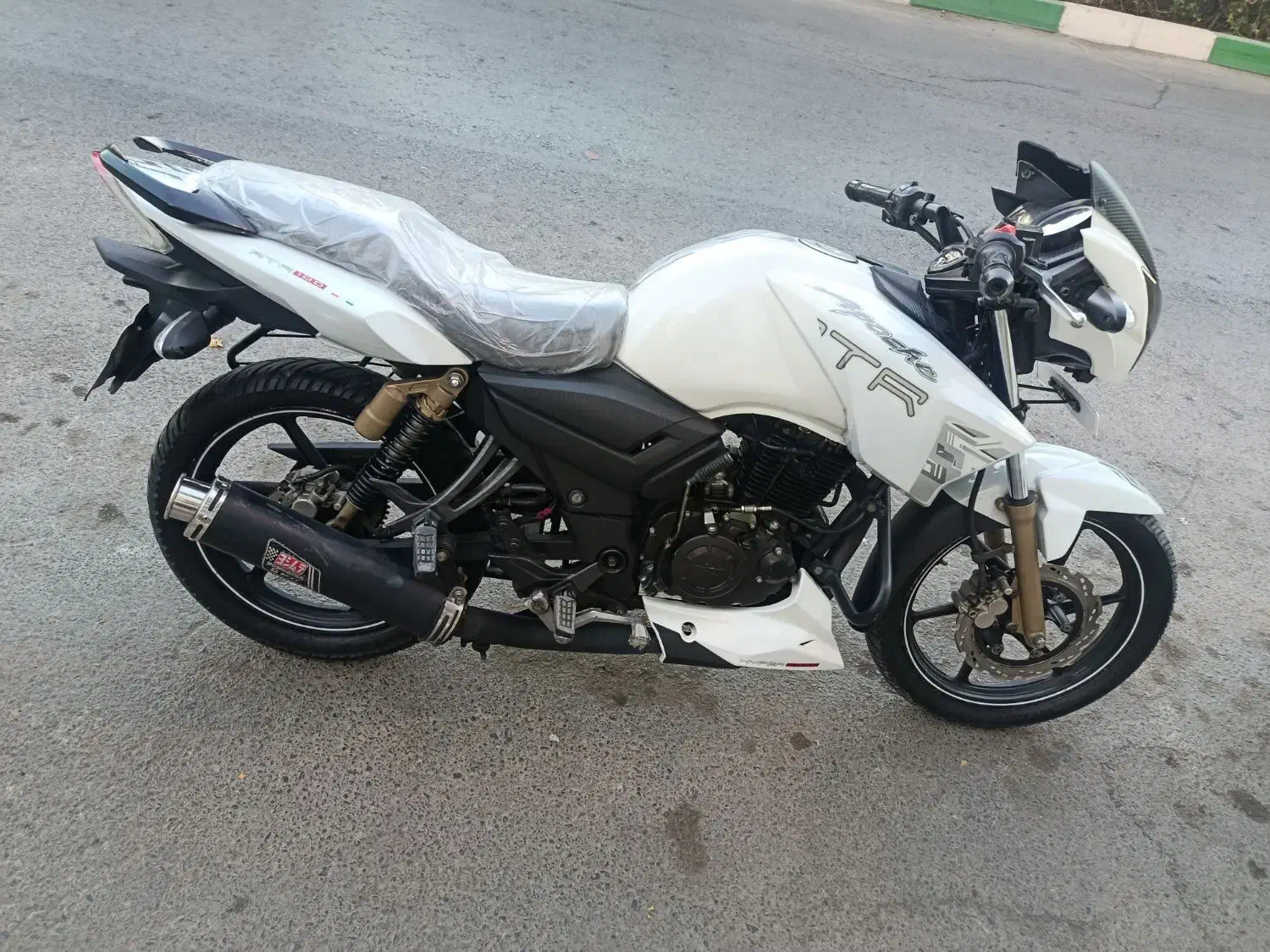 موتور اپاچی|موتورسیکلت|مشهد, مشکینی (شهرک غرب)|دیوار