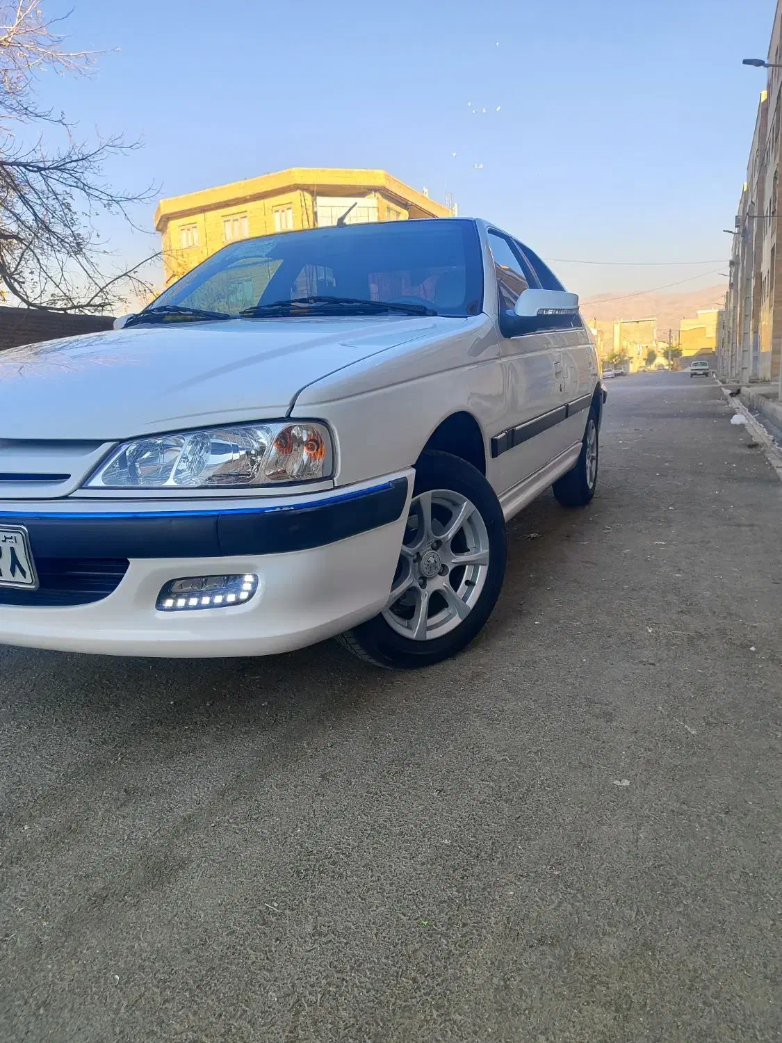 پارس (سفارشی)چهار چرخ دیسک مانیتور دار|خودرو سواری و وانت|اسدآباد, |دیوار