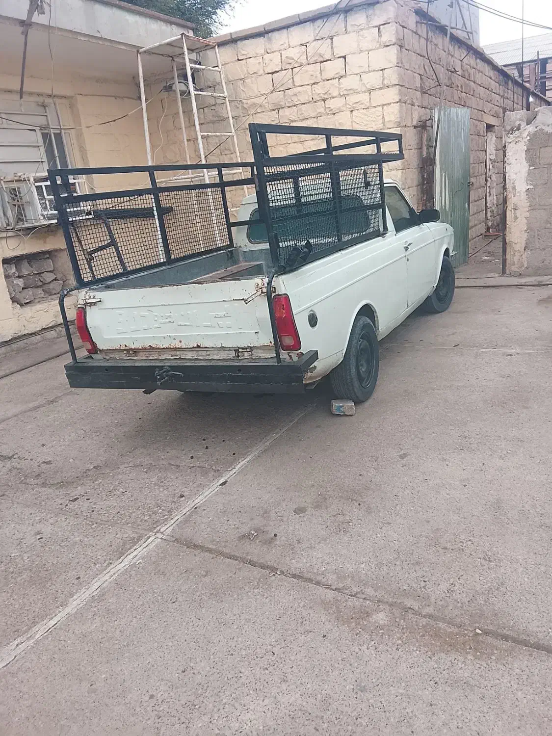 وانت مدل ۸۴بدون رنگ|خودرو سواری و وانت|مسجد سلیمان, |دیوار