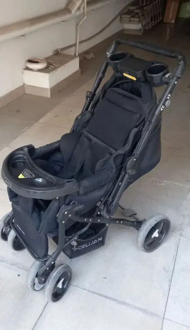 کالسکه مارک دلیجان|کالسکه و لوازم جانبی|بندر انزلی, پردیس|دیوار