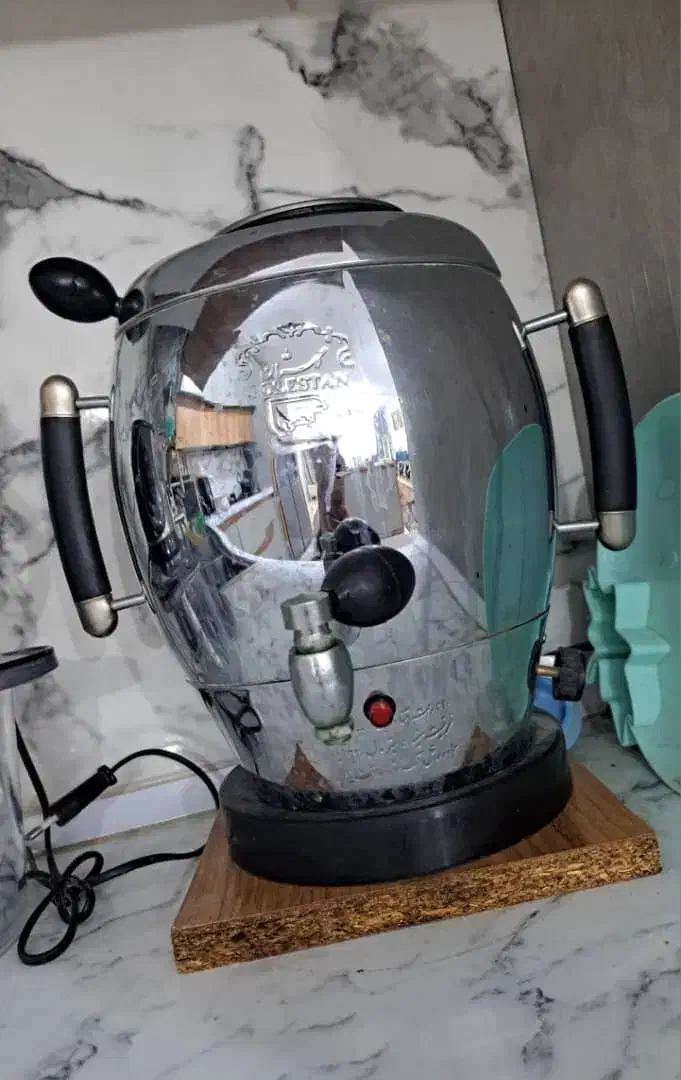 سماور برقی ۴ لیتری|سماور، چای‌ساز، قهوه‌ساز|زاهدان, |دیوار