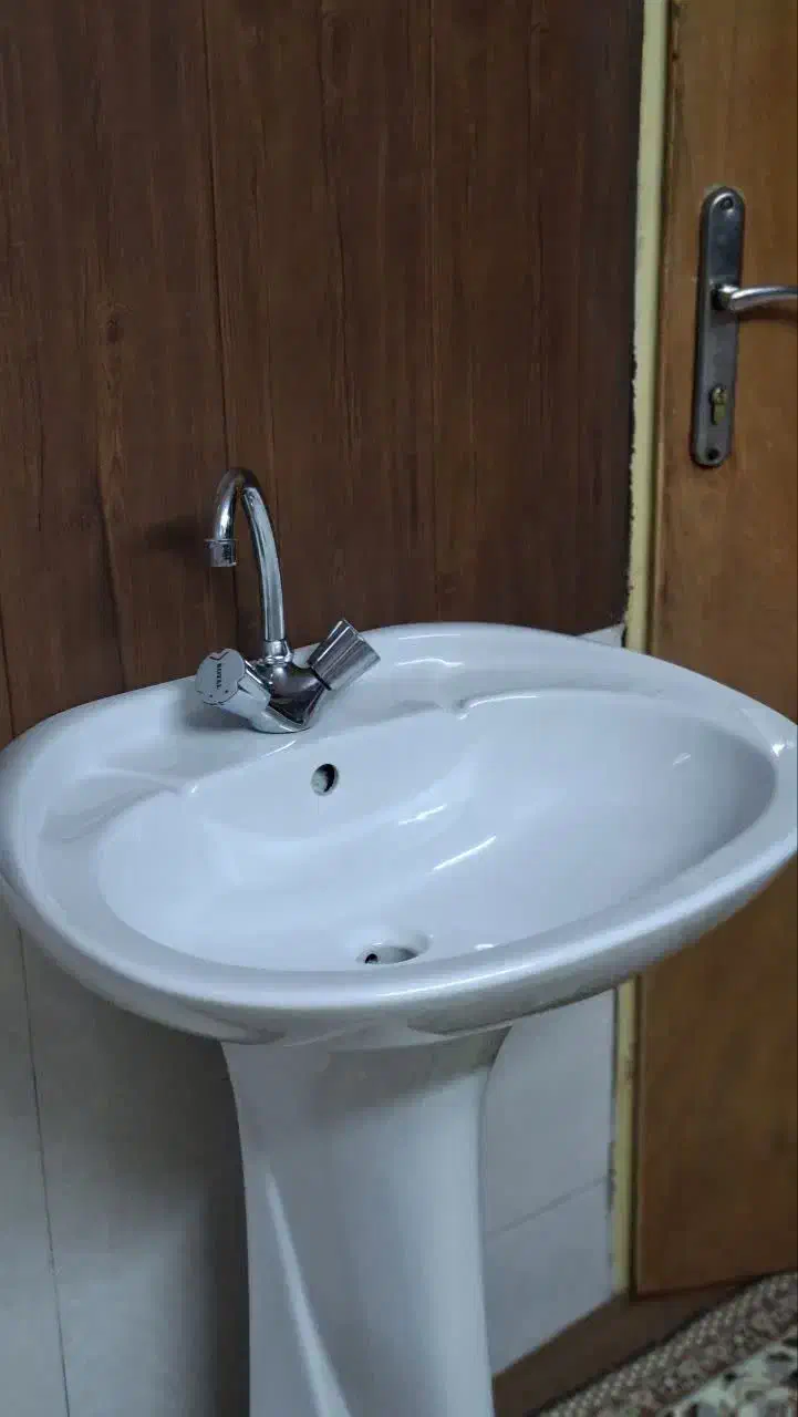 روشویی درحدنو مارک مروارید همراه باشیرآب وآیینه|لوازم سرویس بهداشتی|اصفهان, گرکان|دیوار