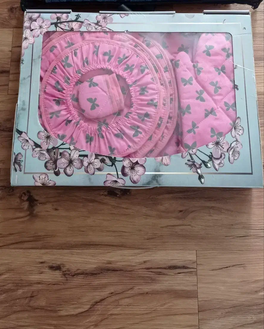 سرویس دمکنی|سفره، حوله، دستمال آشپزخانه|همدان, |دیوار