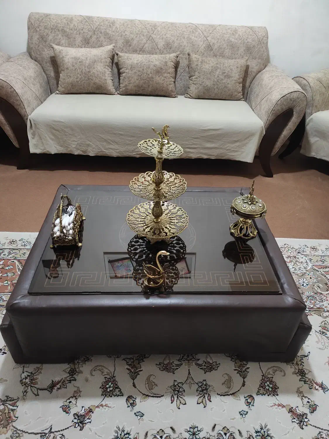 عسلی جل و مبلی|مبلمان خانگی و میز عسلی|کنگاور, |دیوار