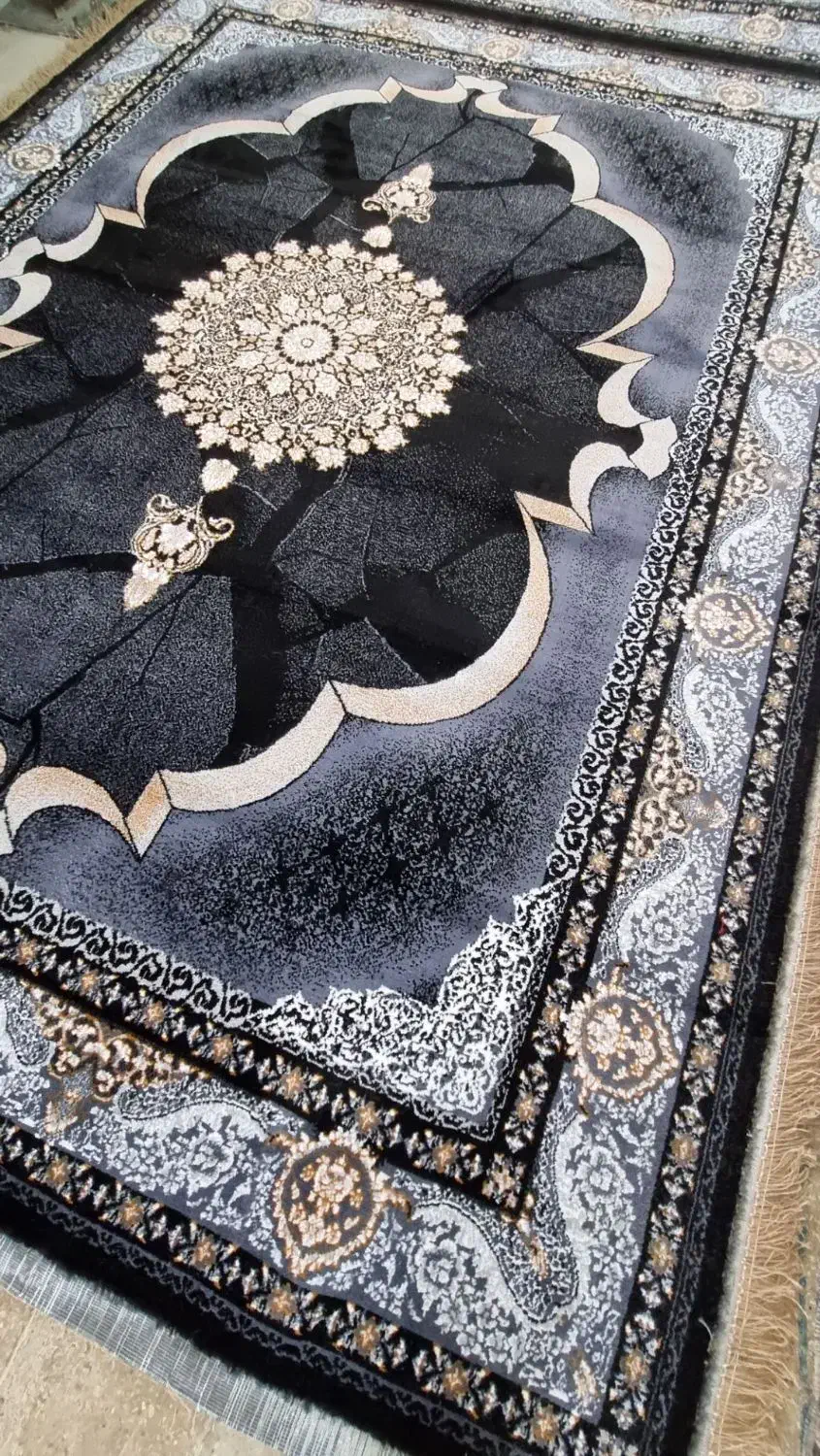 شیش متری ۷۰۰اکبند ۸تخته با ده ماه بدون ضامن سود|فرش|اردبیل, |دیوار