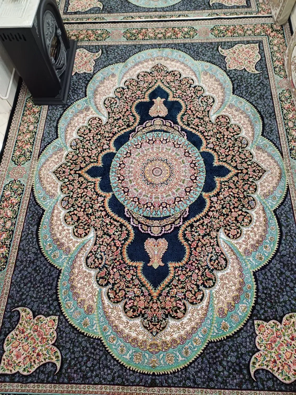 فرش امپراطور 12متری، 700 شانه 12 رنگ|فرش|ورامین, ورامین|دیوار