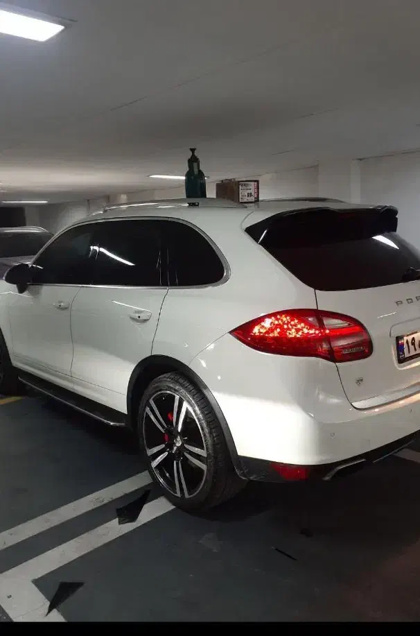 شیشه دودی نصب در محل (کاور سقف . ودودی سرامیکی)|خدمات موتور و ماشین|کرج, فاز ۱ مهرشهر|دیوار