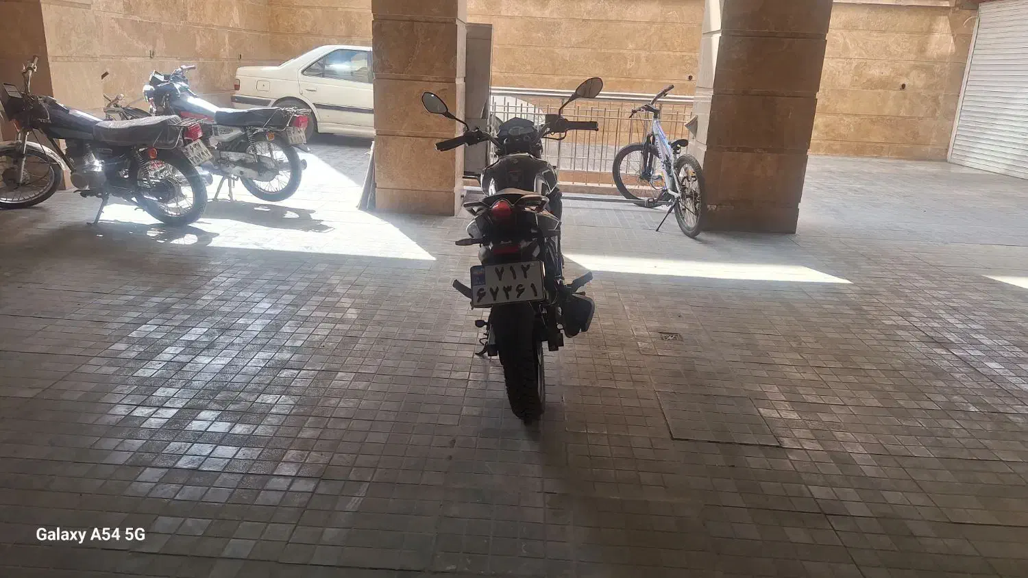 بنلی ۱۵۰ TNT|موتورسیکلت|شیراز, کوشک میدان|دیوار