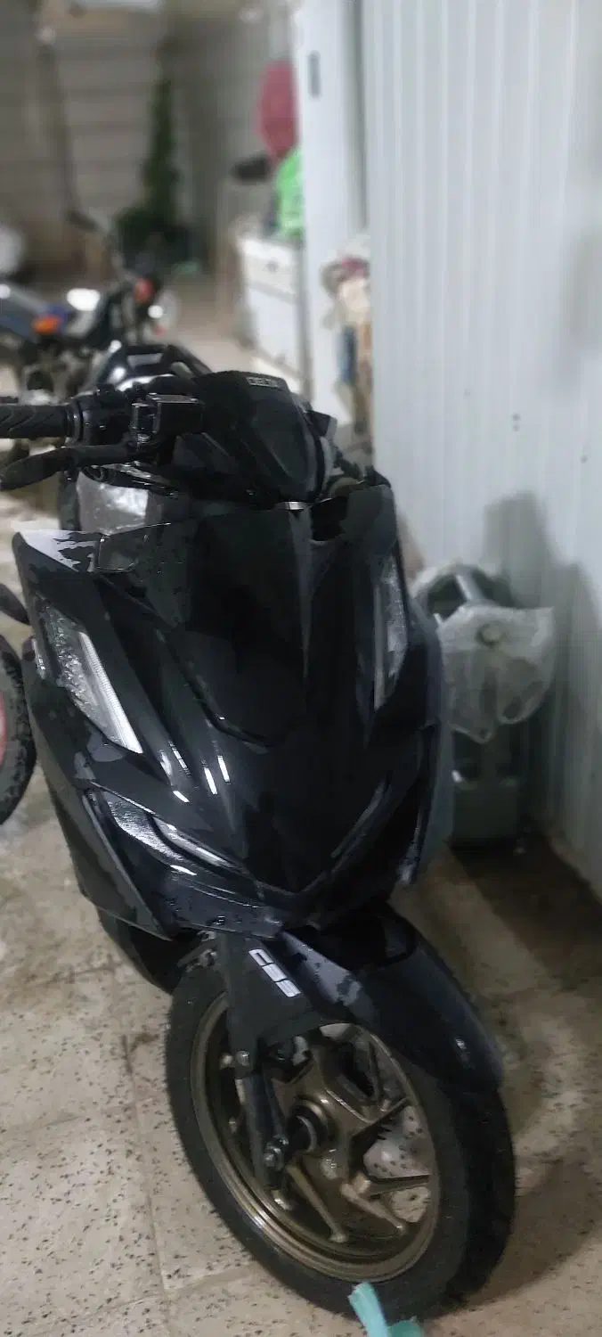 کلیک واریو رادیات دار|موتورسیکلت|قزوین, |دیوار