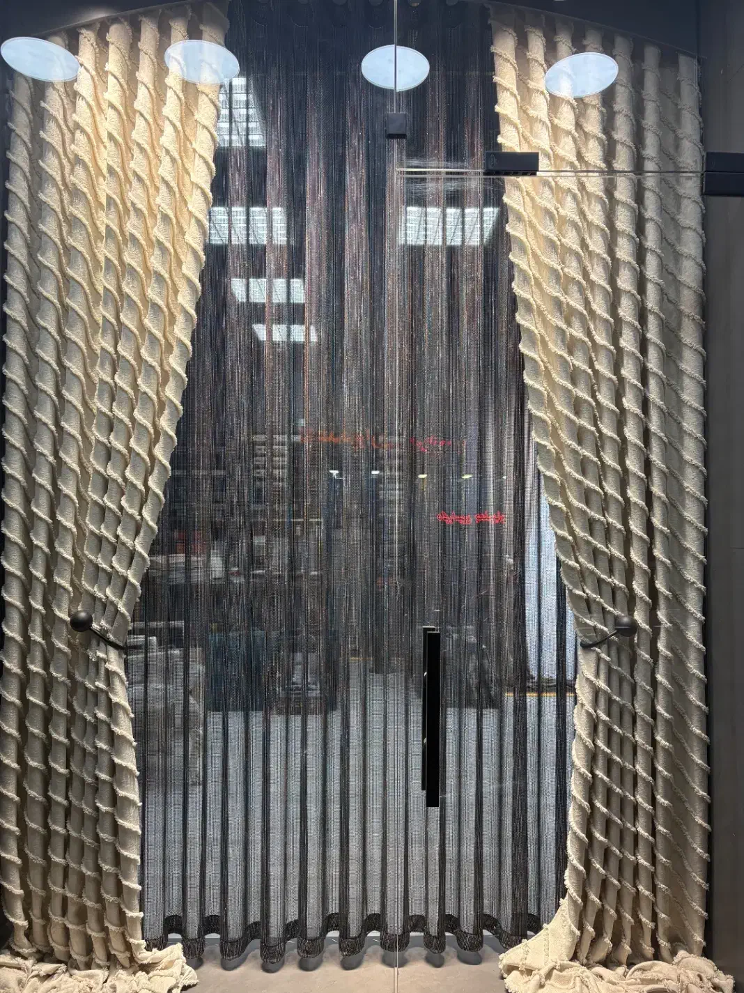 پرده اقساطی|پرده، رانر، رومیزی|قم, زاد|دیوار