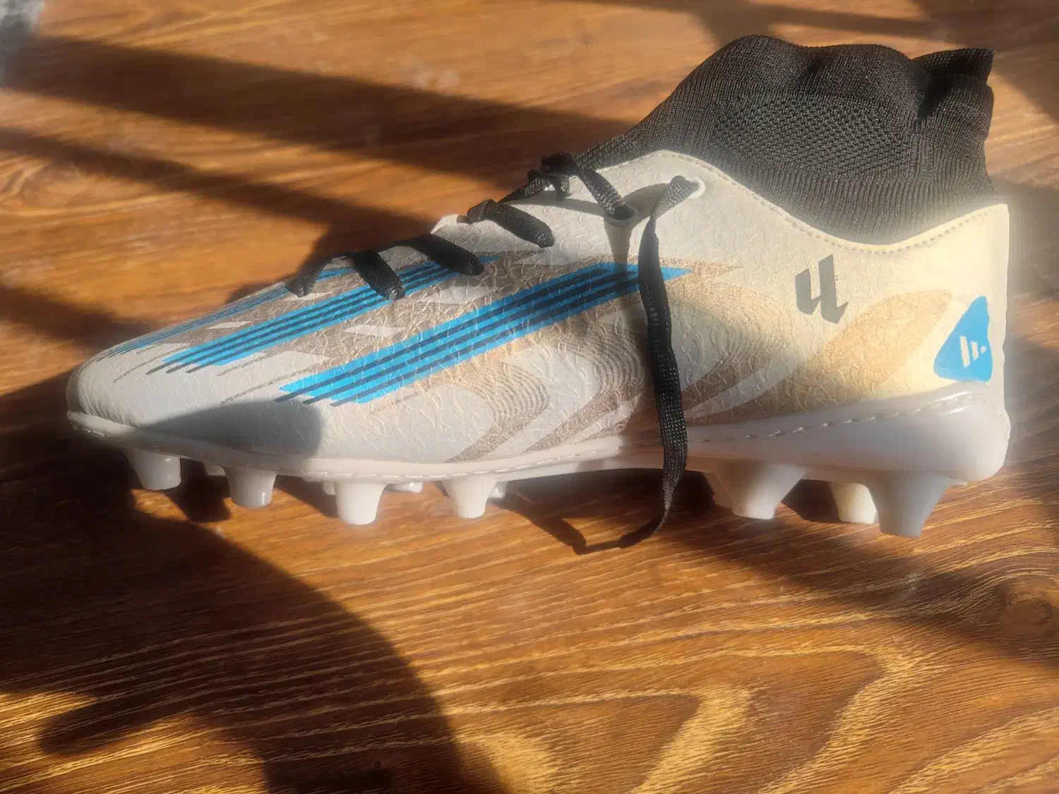 کفش فوتبال استوک دار|کیف، کفش، کمربند|فولادشهر, A6|دیوار