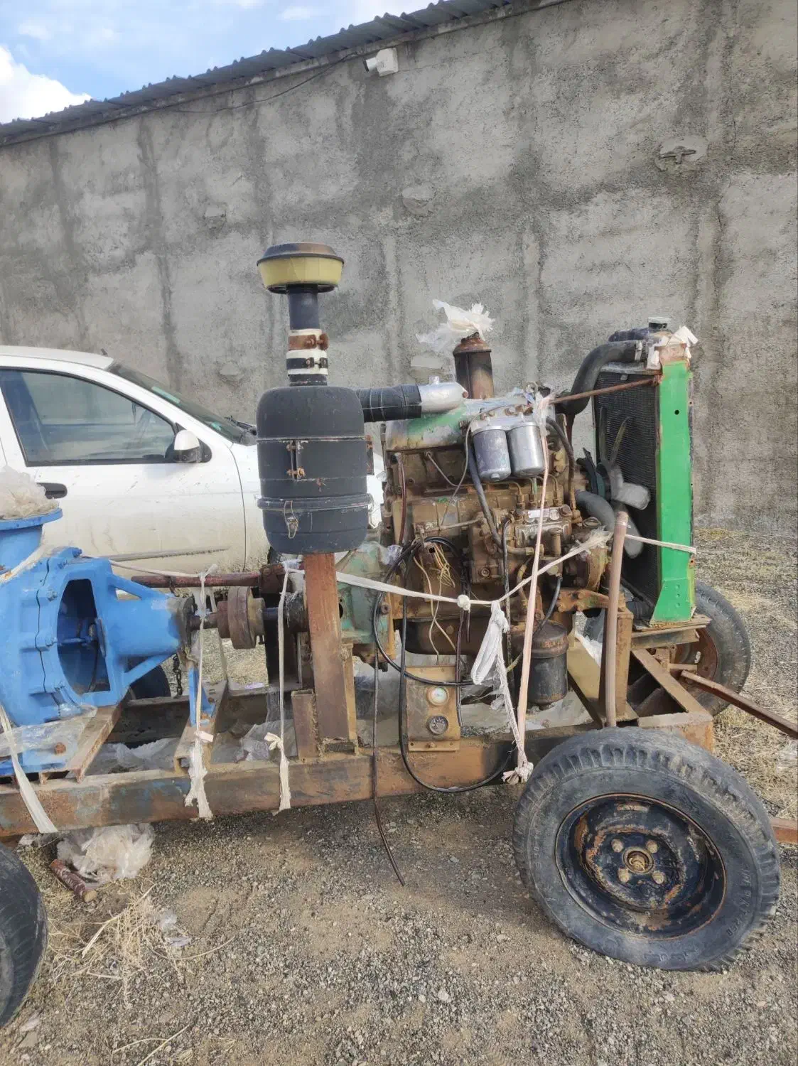 موتور خاور با شاستی|ماشین‌آلات صنعتی|سبزوار, جوادیه غربی|دیوار