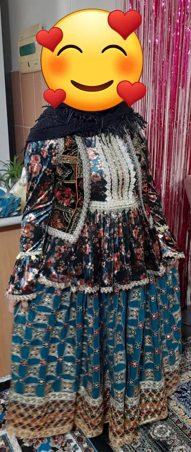 لباس محلی|لباس|سیاهکل, |دیوار