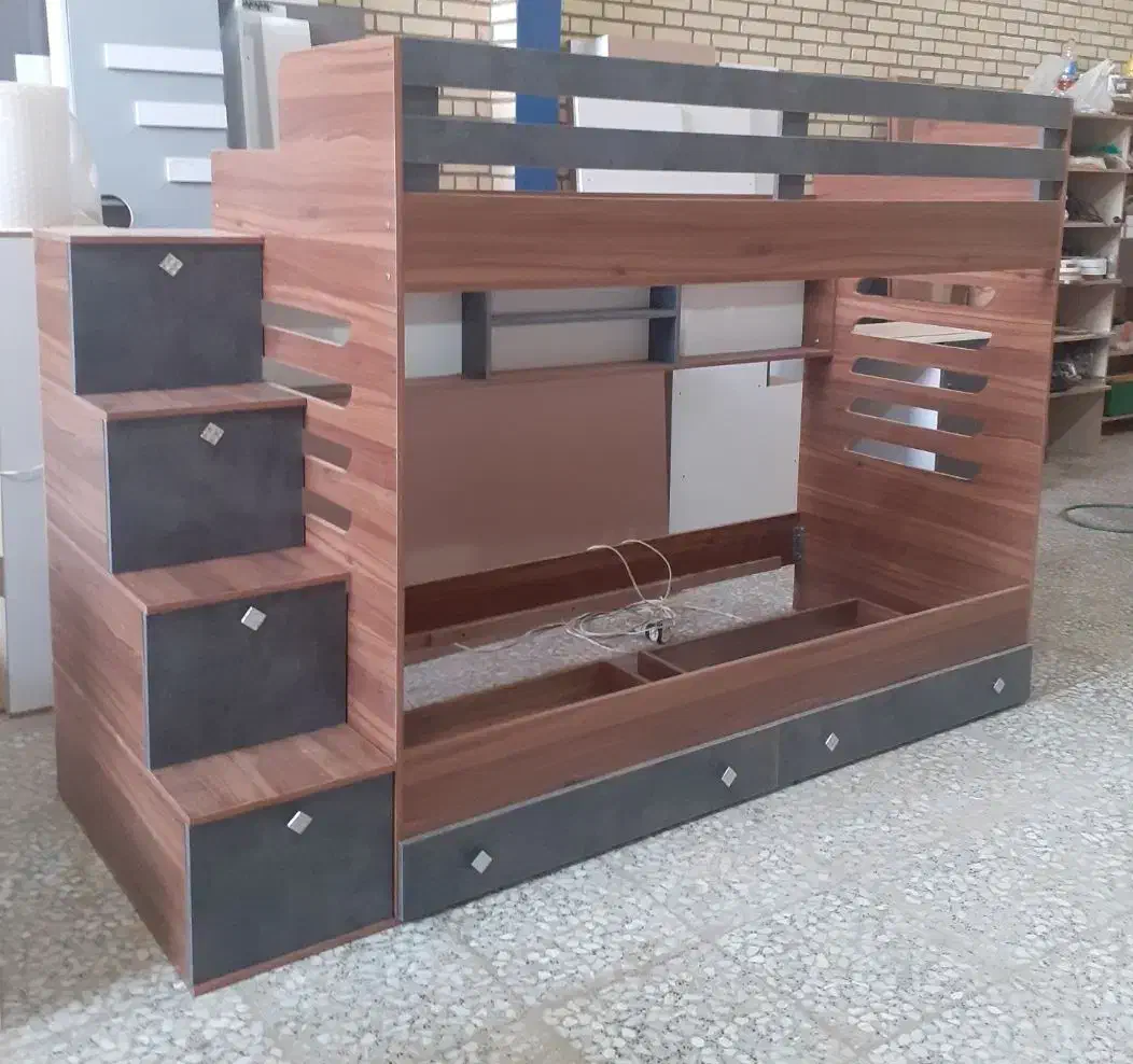 تخت دوطبقه چـوبـین|تخت و سرویس خواب|برخوار, |دیوار