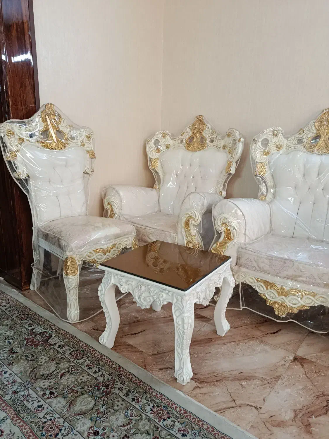 مبل سلطنتی ۹نفره درحدنو باسه میز  بازدید مشهد|مبلمان خانگی و میز عسلی|گناباد, |دیوار